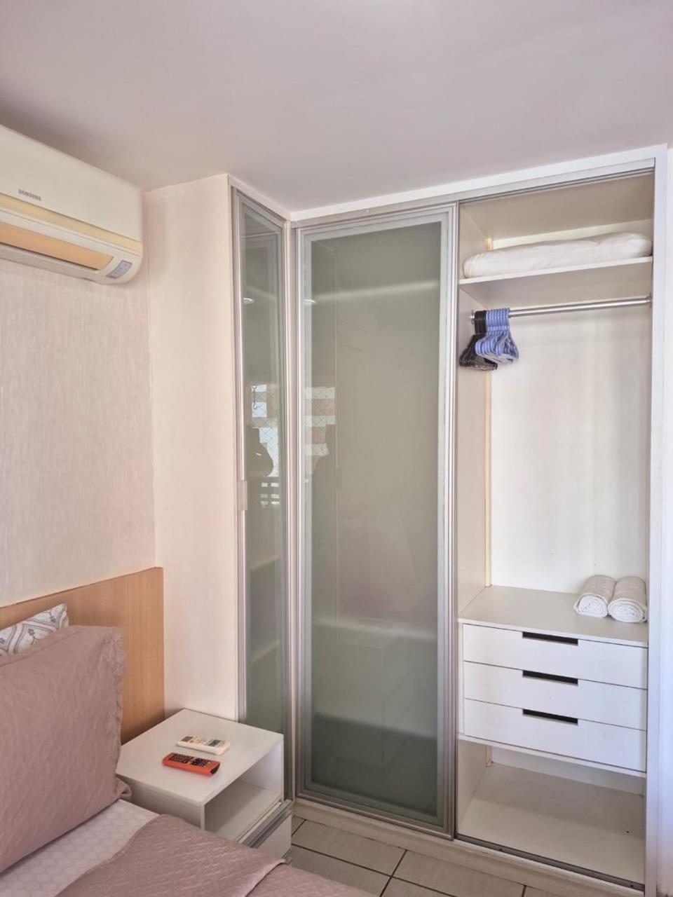 Liv Inn Apartamento Na Beira-Mar Fortaleza Room photo