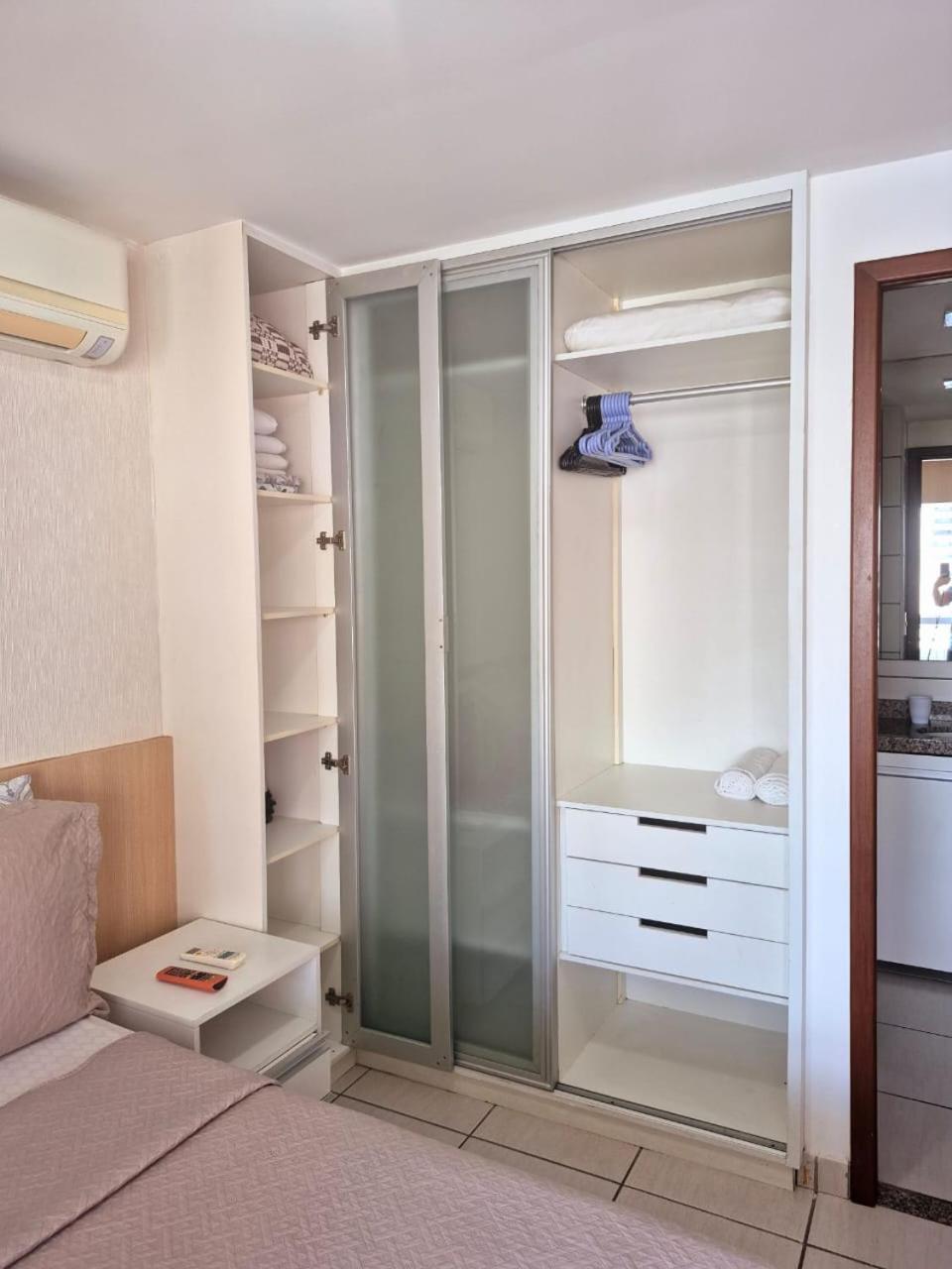 Liv Inn Apartamento Na Beira-Mar Fortaleza Exterior photo